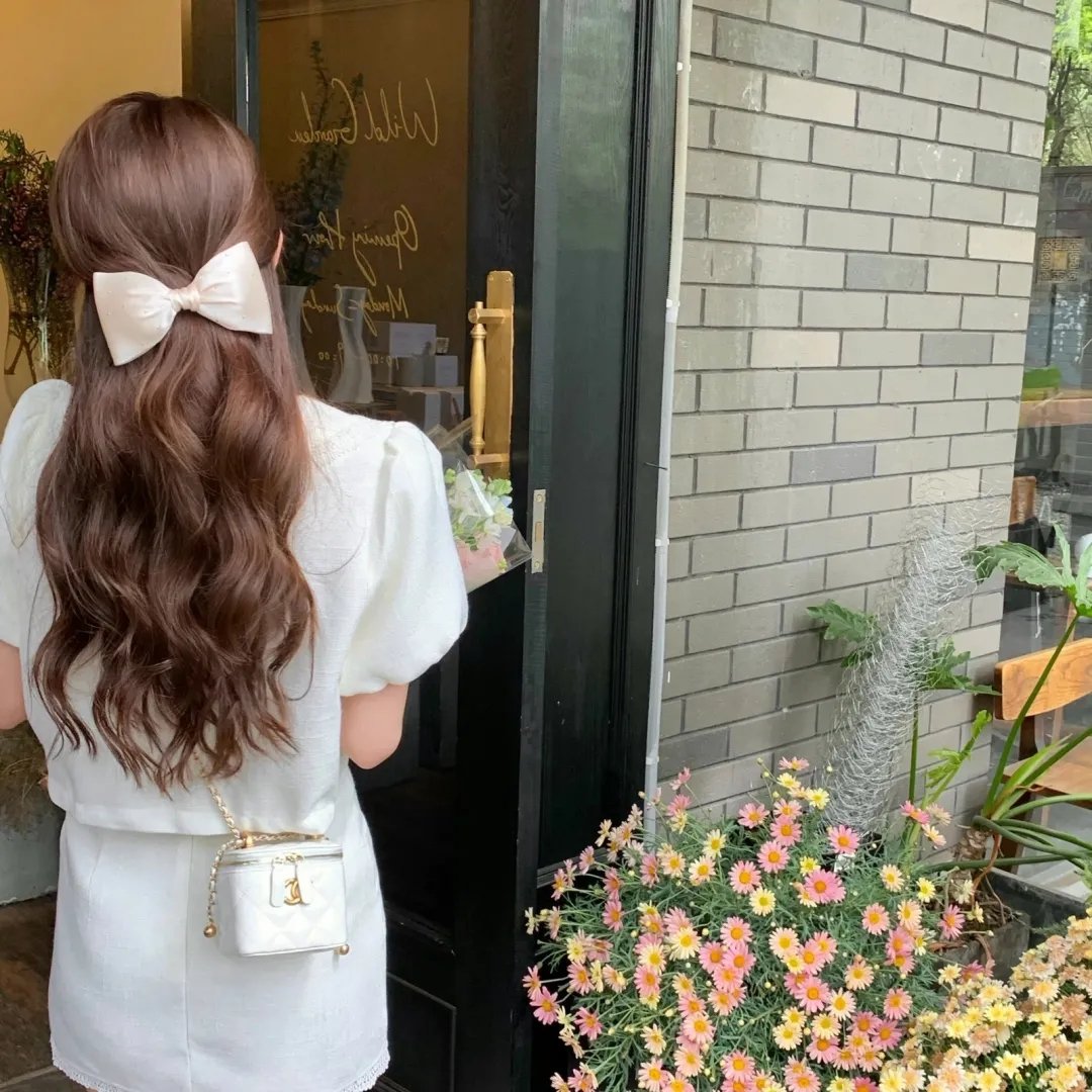 朴花英